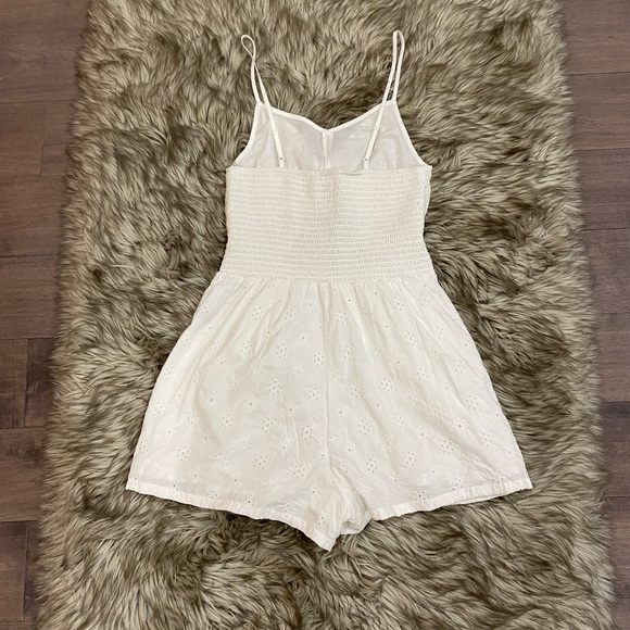 Aerie romper. Peek a boo style - Picture 2 of 4